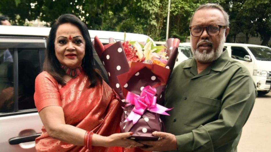সাবিনা ইয়াসমিনকে নিয়ে প্রামাণ্য চলচ্চিত্র নির্মাণে শাইখ সিরাজ
